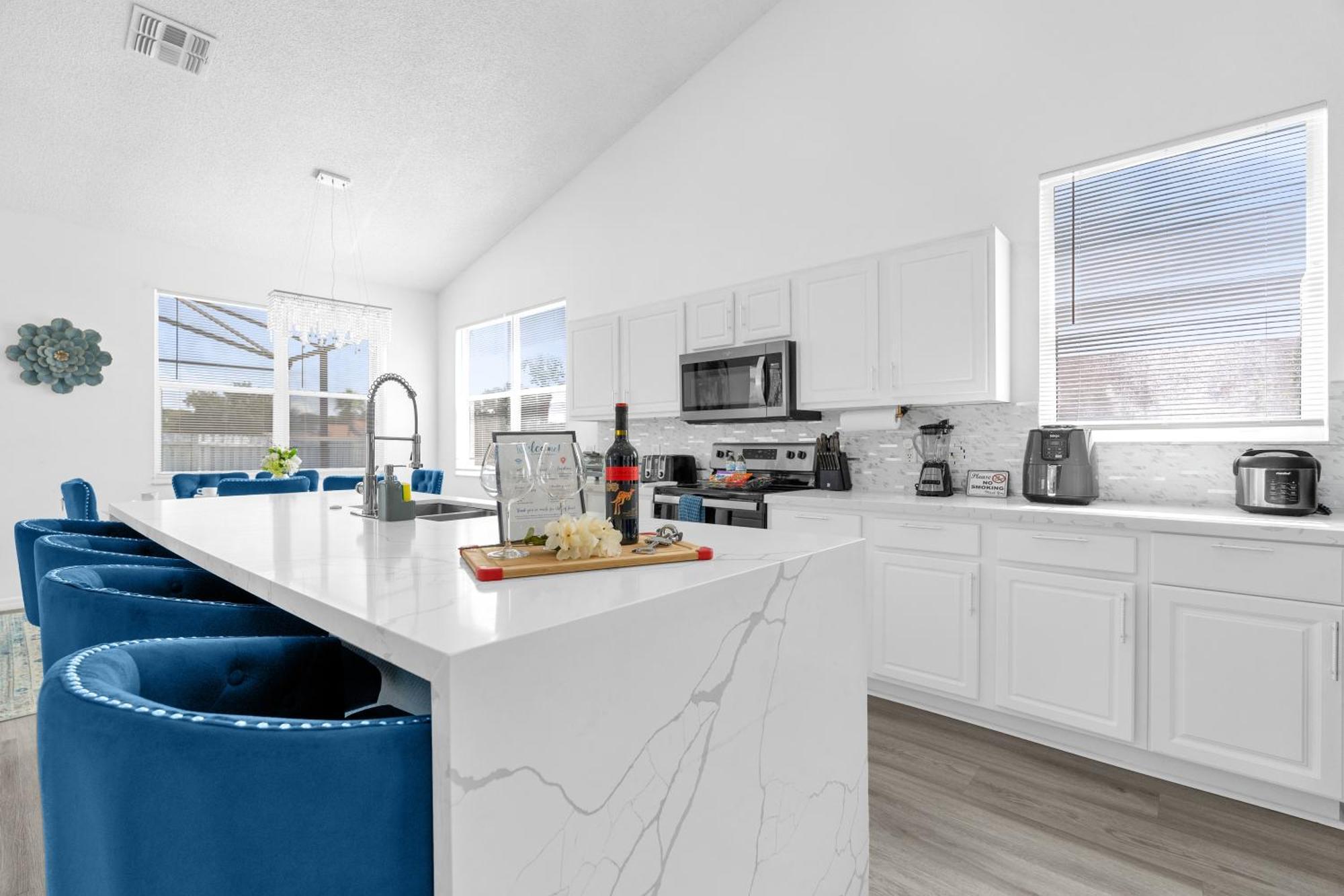 Beautiful 5br 4 Baths Themed Near And Universal, Private Pool, Gameroom, Baby Crib And Holiday home *