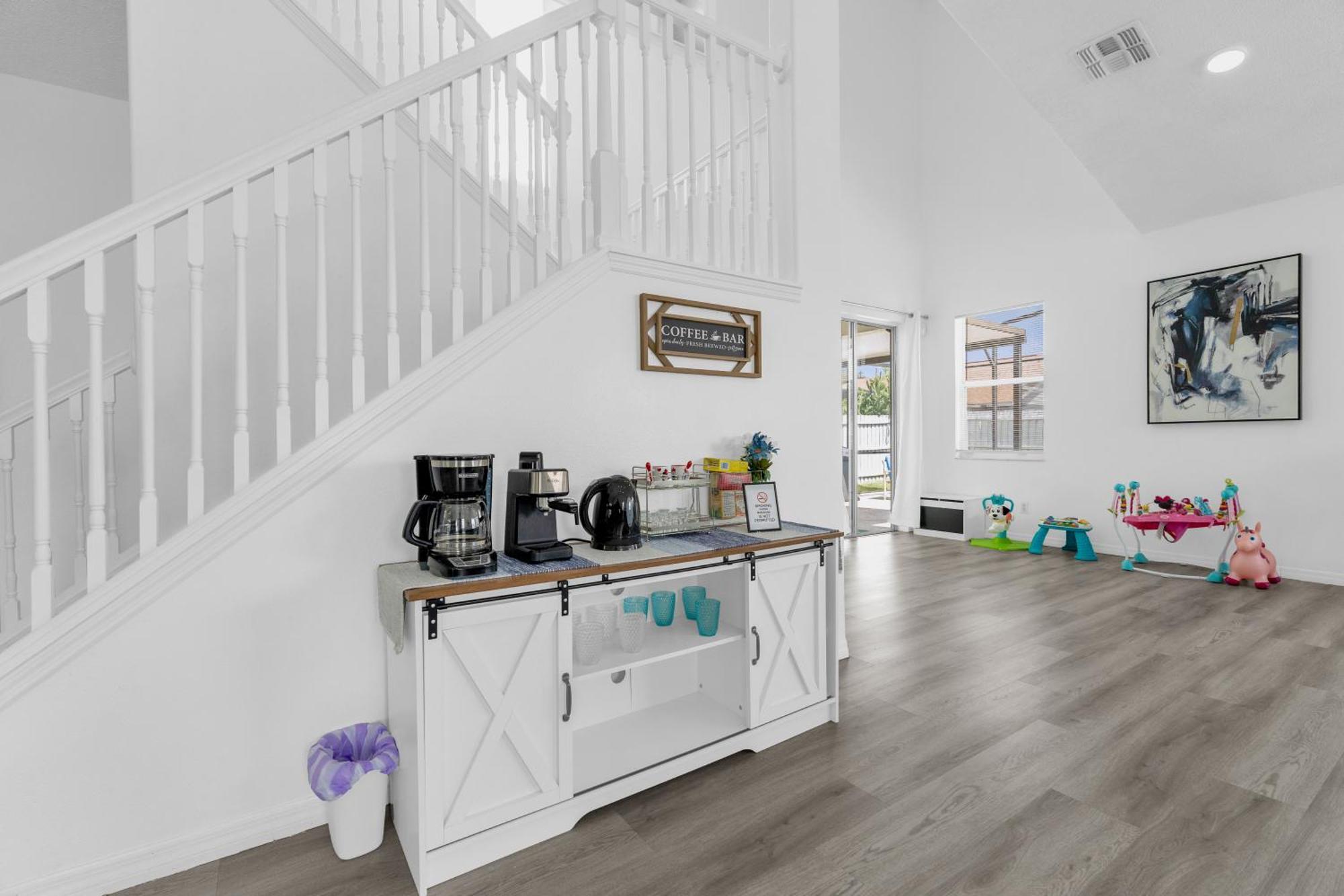 Beautiful 5br 4 Baths Themed Near And Universal, Private Pool, Gameroom, Baby Crib And Holiday home *